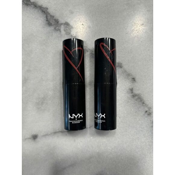 NYX Shout Loud Satin Lipstick in Hot in Here Lot of 2 - Picture 1 of 2